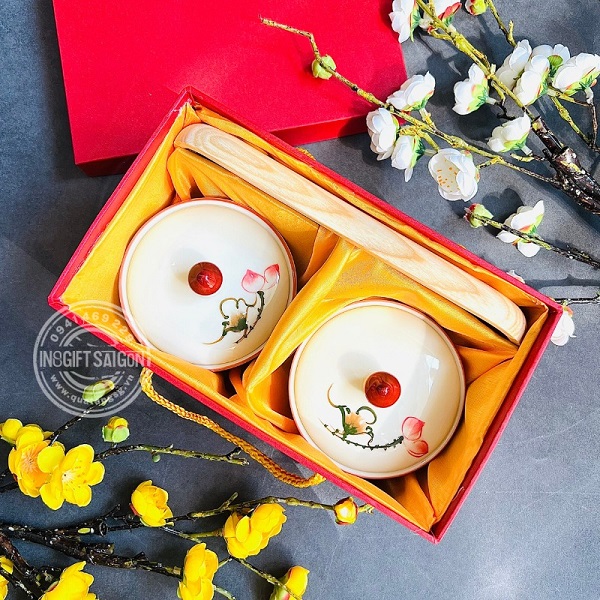 Quà Tết cho nhân viên công ty chọn sản phẩm gì độc đáo mà vẫn tiết kiệm?