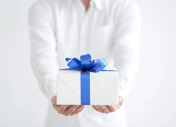 Bí quyết chọn quà tặng Công đoàn vừa ý nghĩa vừa phù hợp văn hóa doanh nghiệp